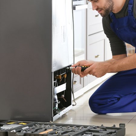 Livingston-Appliance-Repair-Men-image_11